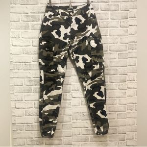 American Bazi Los Angeles Cargo Pants
